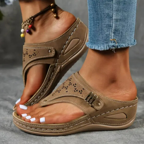 Kelly - Lightweight Orthopedic Sandals