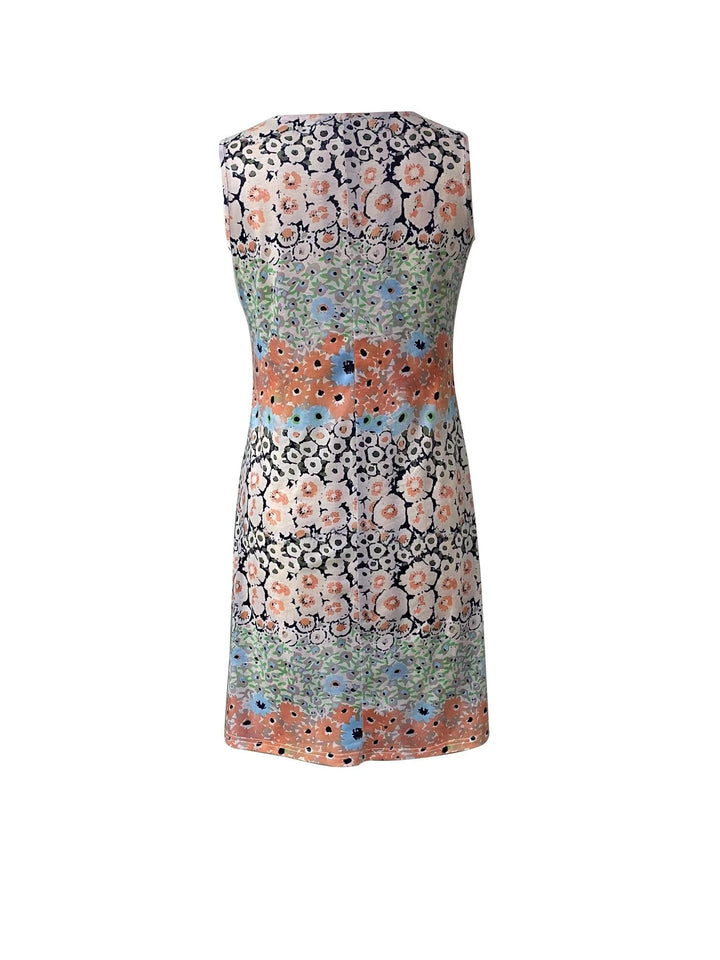 Yula  - Flattering Flower Dress